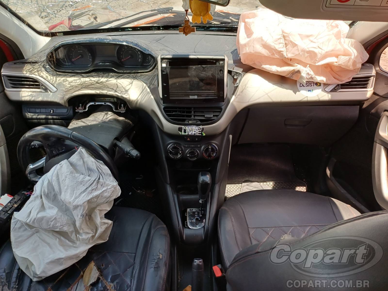 Foto 9 de 11: 2018 PEUGEOT 2008