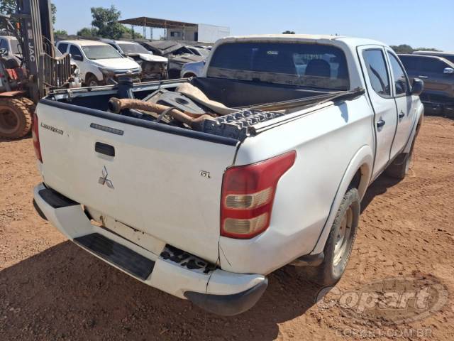 2023 MITSUBISHI L200 TRITON 