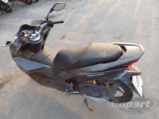 2016 HONDA PCX 