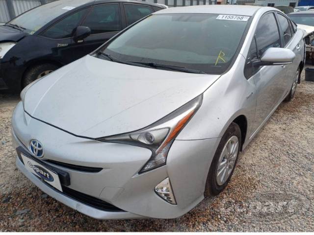 2016 TOYOTA PRIUS 