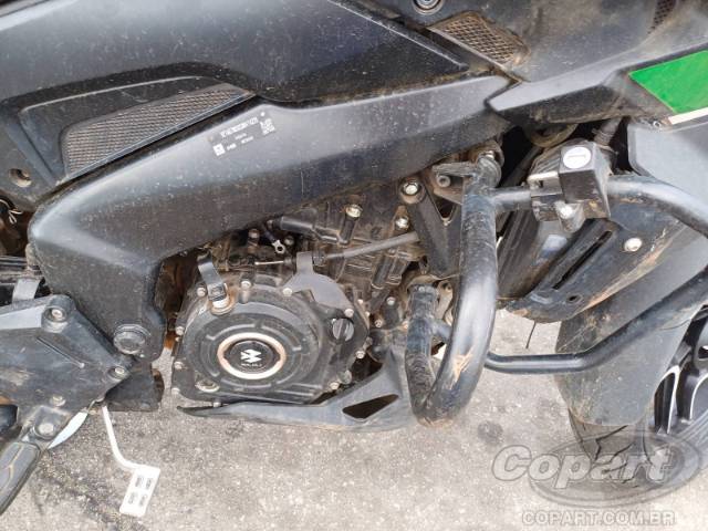 2025 BAJAJ DOMINAR 