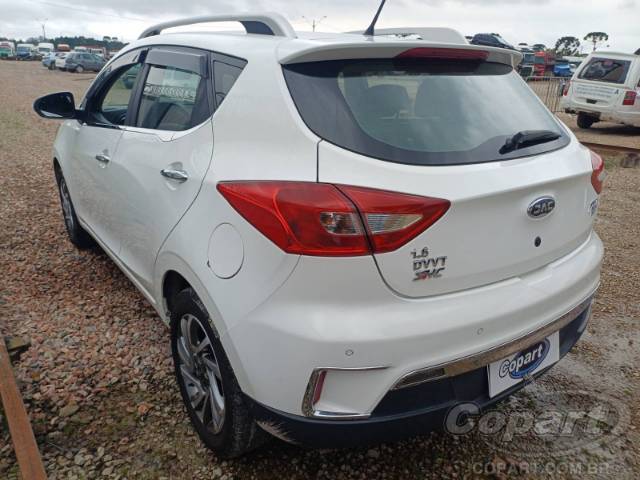 2019 JAC T40 