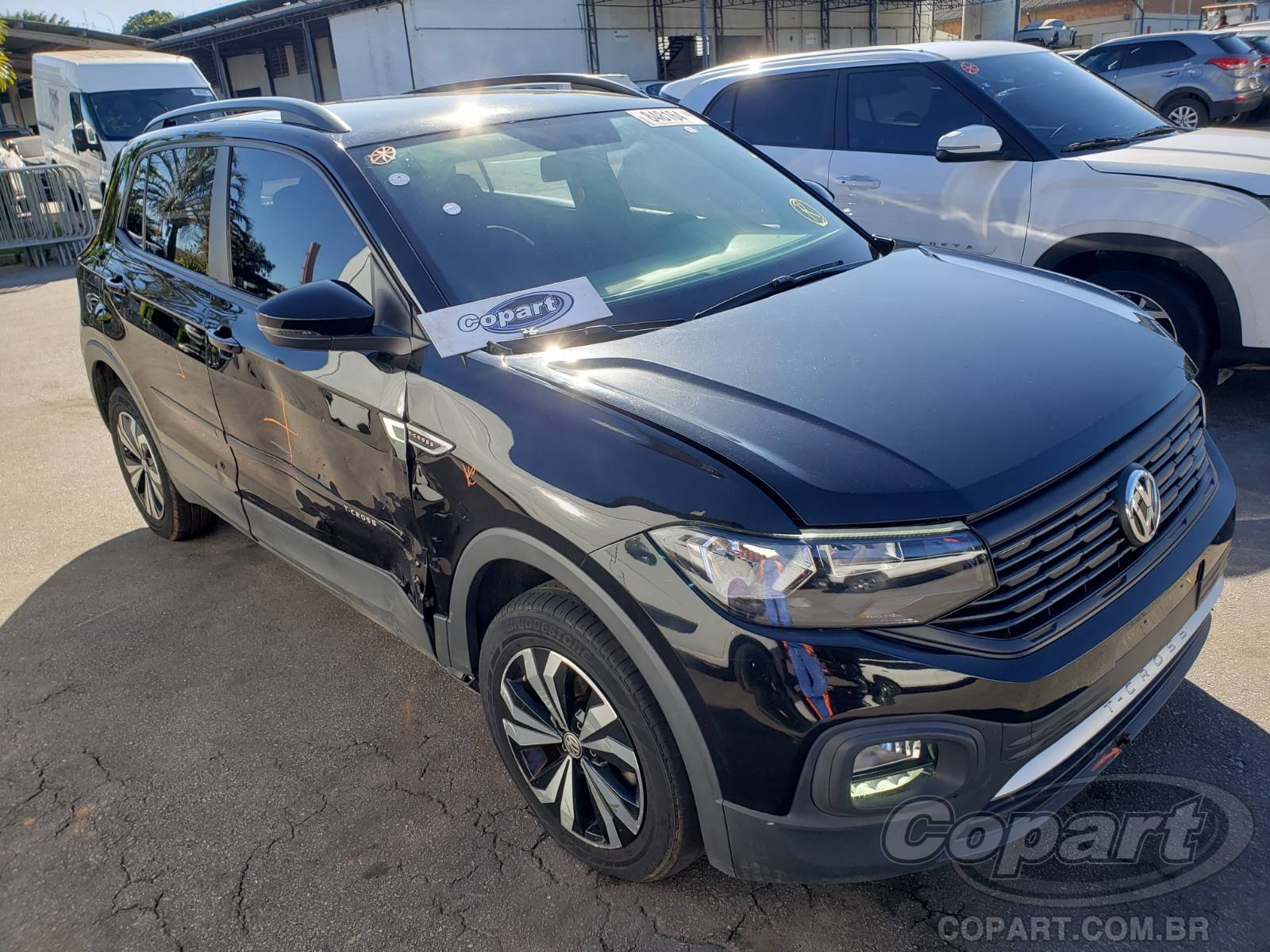 Veículo VW - VolksWagen T-Cross VOLKSWAGEN T-CROSS SENSE 200 AT 1.0 12V TSI TURBO 2021 2021 em leilão