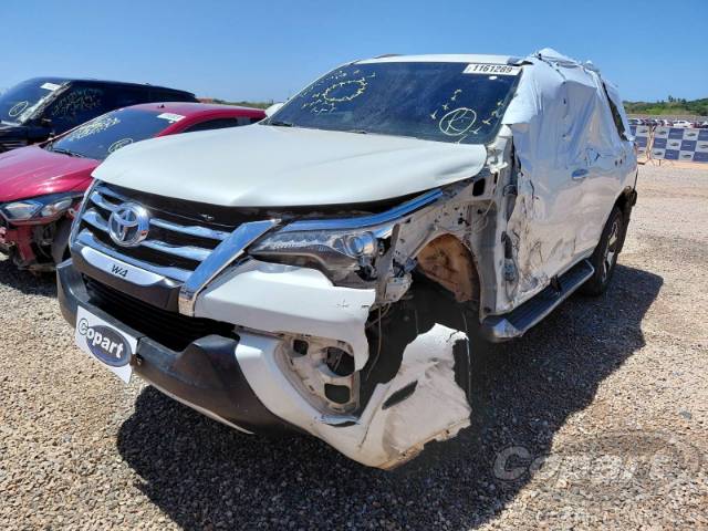 2017 TOYOTA HILUX SW4 
