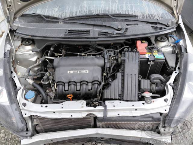 2004 HONDA FIT 
