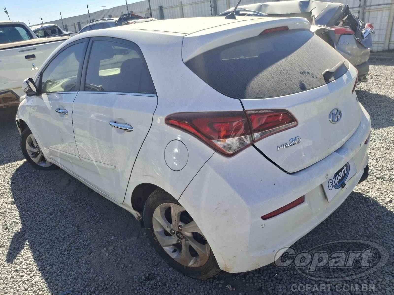 2016 HYUNDAI HB20 — foto 3 de 10