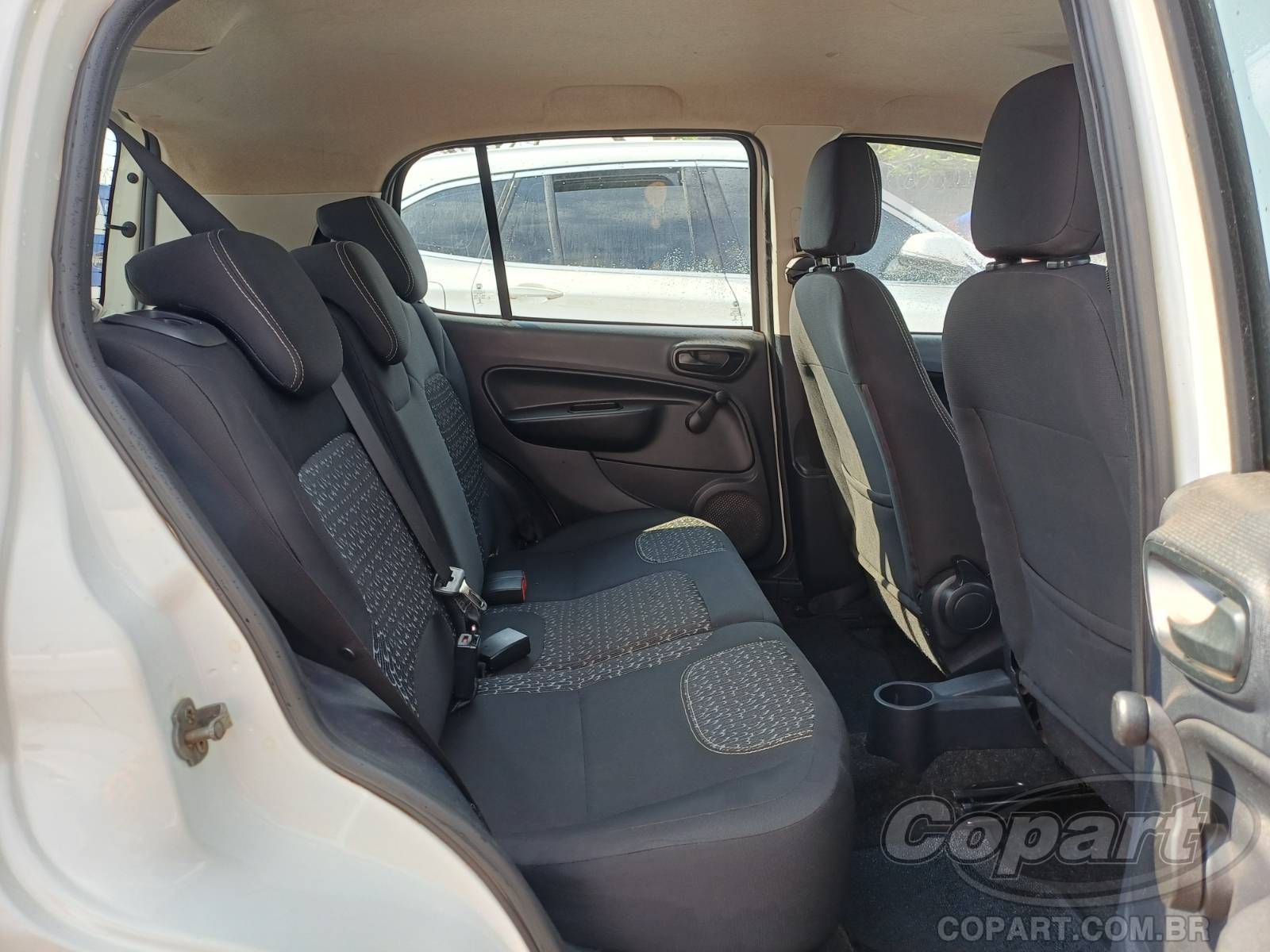 Foto 6 de 10: 2021 FIAT UNO