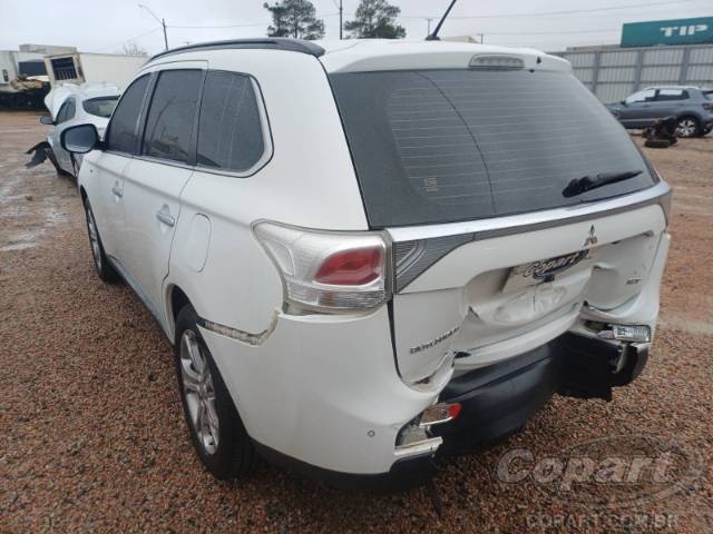 2015 MITSUBISHI OUTLANDER 
