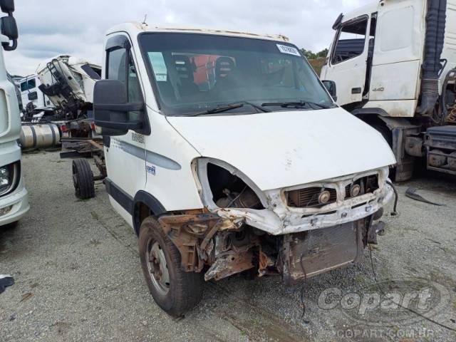 2012 IVECO DAILY CHASSI 