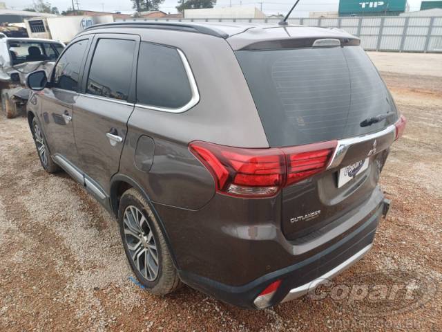 2016 MITSUBISHI OUTLANDER 