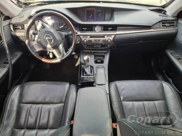 2018 LEXUS ES 