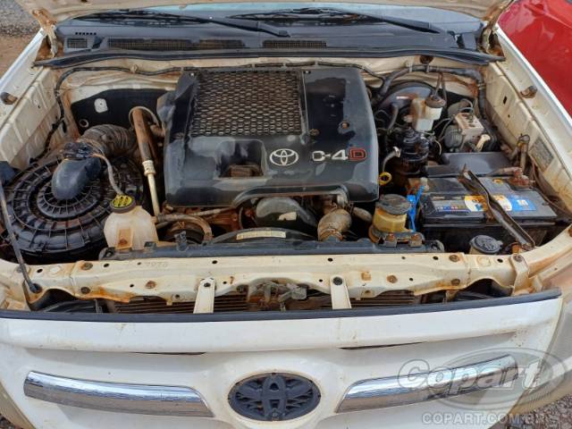 2006 TOYOTA HILUX CD 
