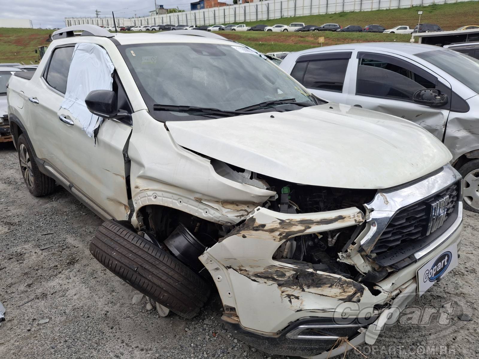 Veículo Fiat Toro Fiat Toro Volcano Turbo 270 1.3 16V GSE Turbo 2024 2024 em leilão