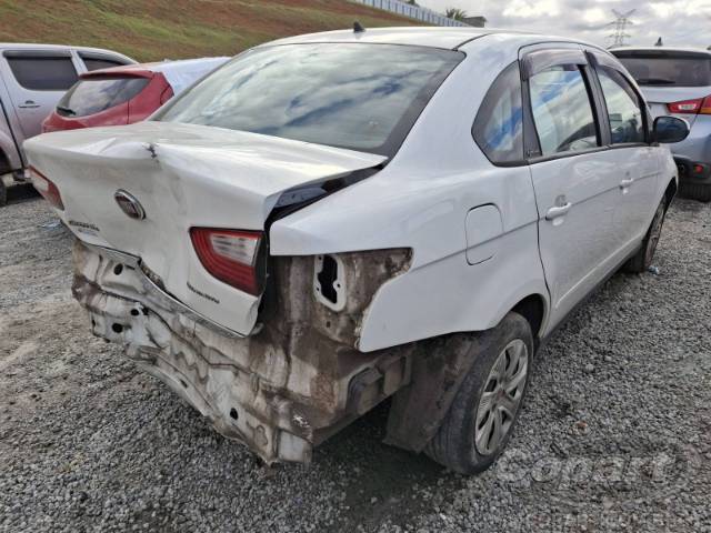 2016 FIAT GRAND SIENA 
