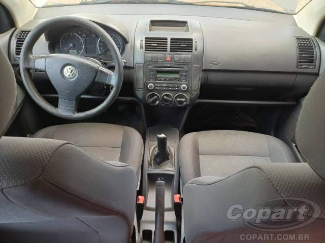 2010 VOLKSWAGEN POLO SEDAN 