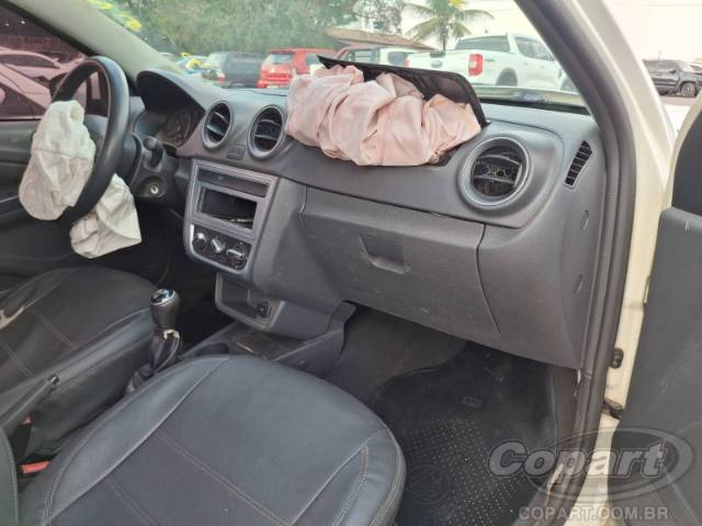 2016 VOLKSWAGEN SAVEIRO 