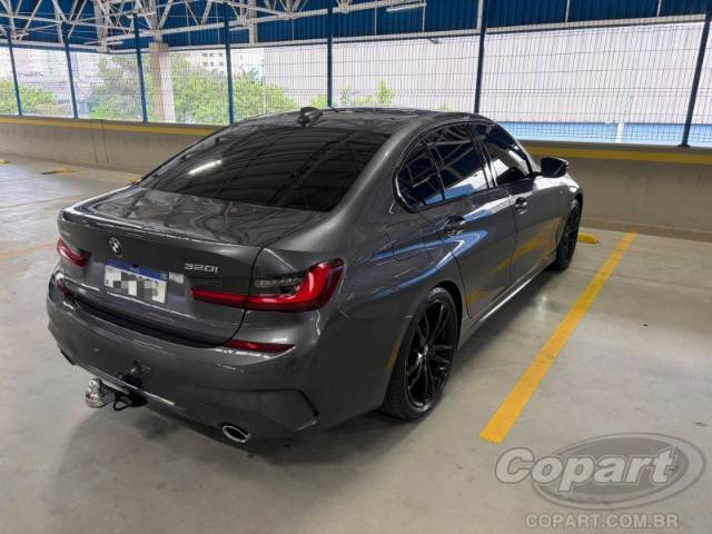 2022 BMW SERIE 3 