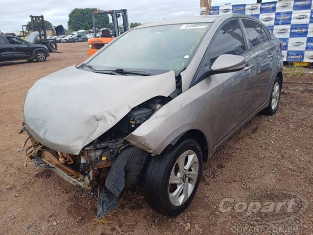 2016 HYUNDAI HB20S 