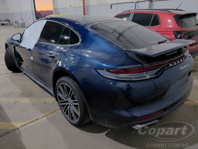 2021 PORSCHE PANAMERA 
