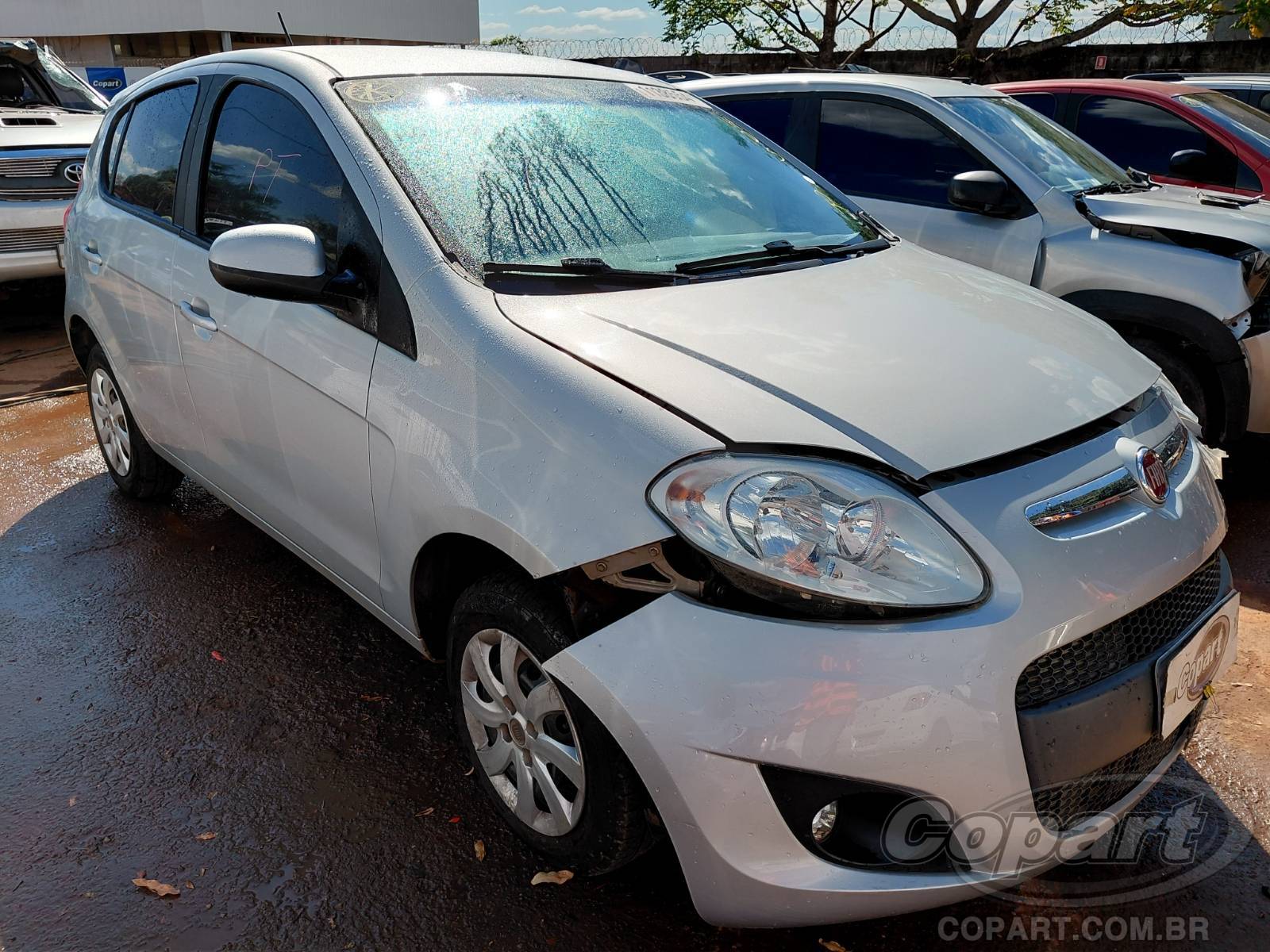 Fiat Palio 2012 em leilão