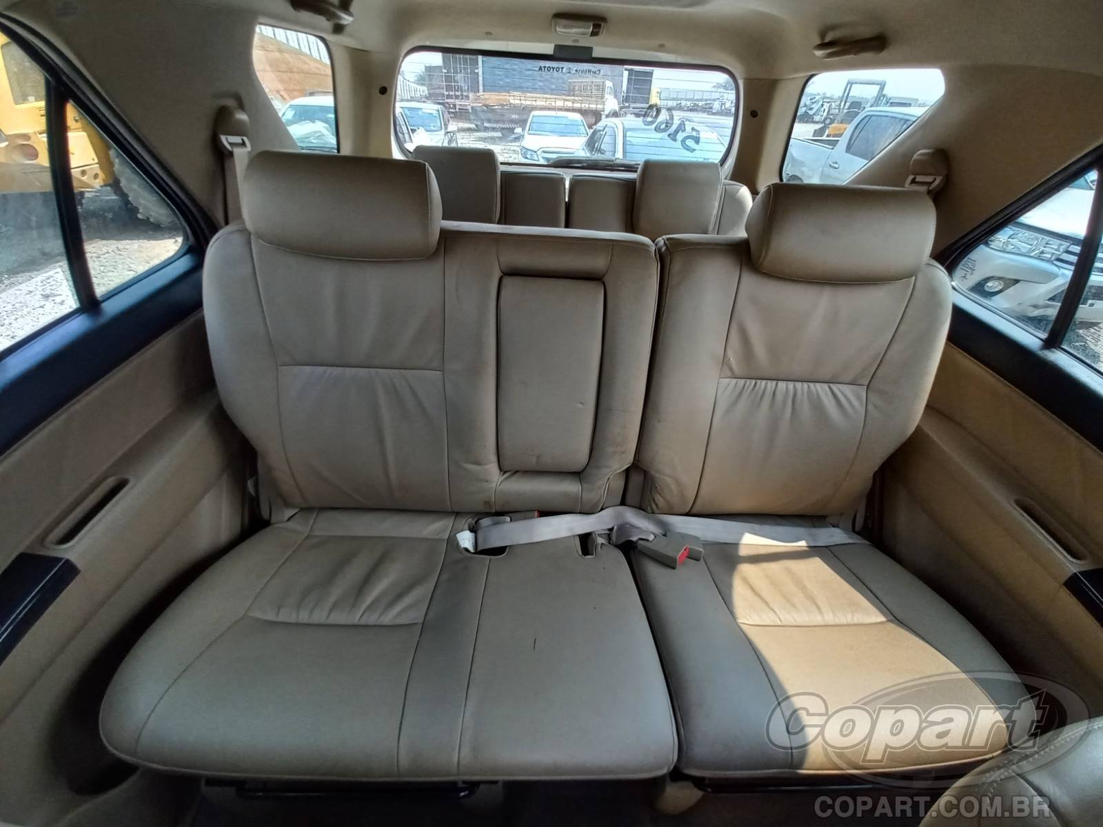 Foto 6 de 10: 2015 TOYOTA HILUX SW4