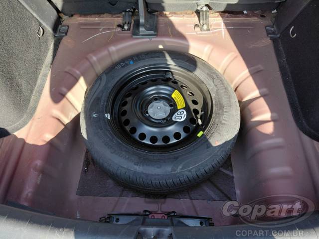 2019 NISSAN KICKS 