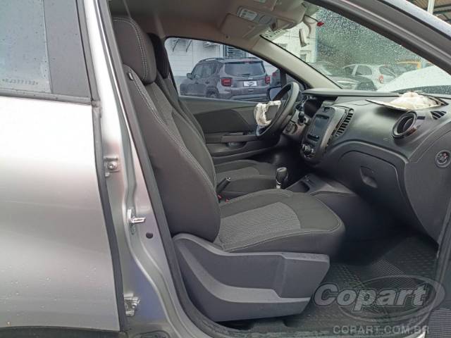 2019 RENAULT CAPTUR 