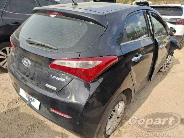 2015 HYUNDAI HB20 