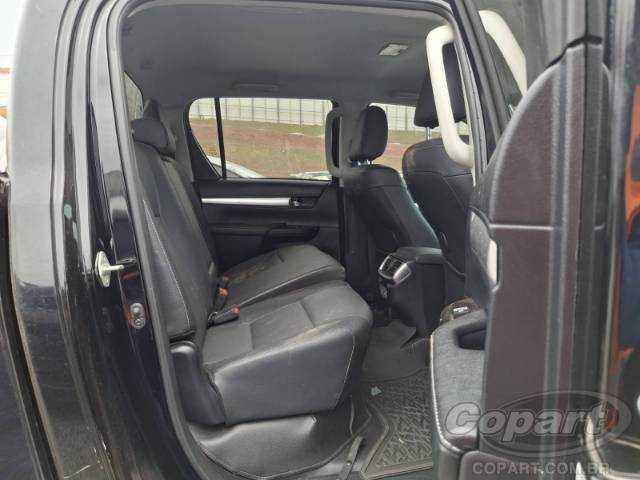 2025 TOYOTA HILUX CD 
