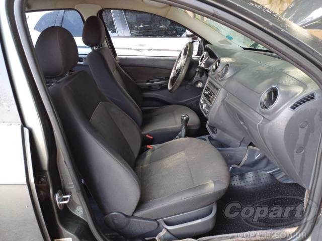 2013 VOLKSWAGEN GOL 