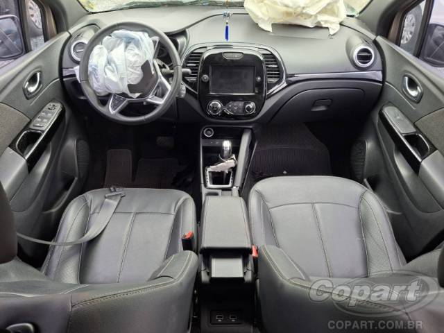 2022 RENAULT CAPTUR 