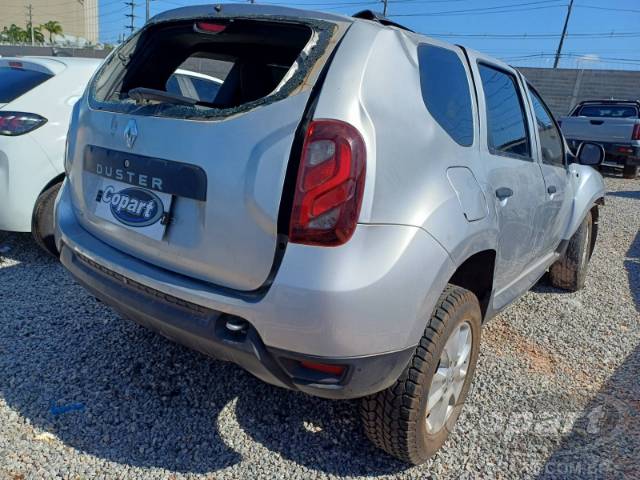 2020 RENAULT DUSTER 