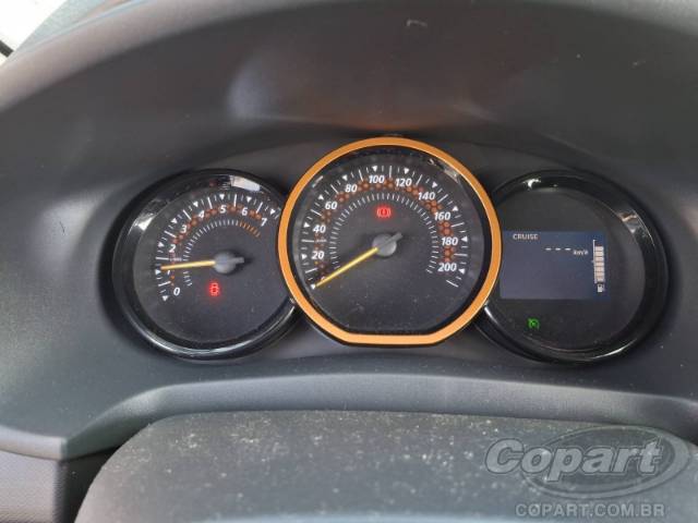 2017 RENAULT SANDERO 