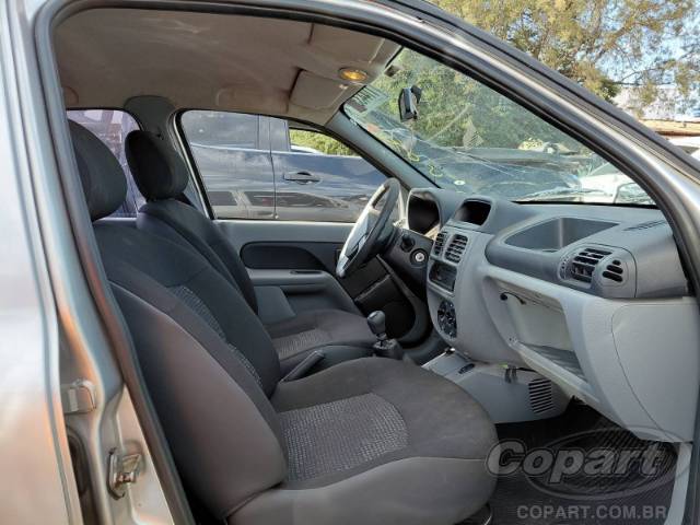 2012 RENAULT CLIO 