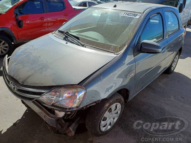 2015 TOYOTA ETIOS 