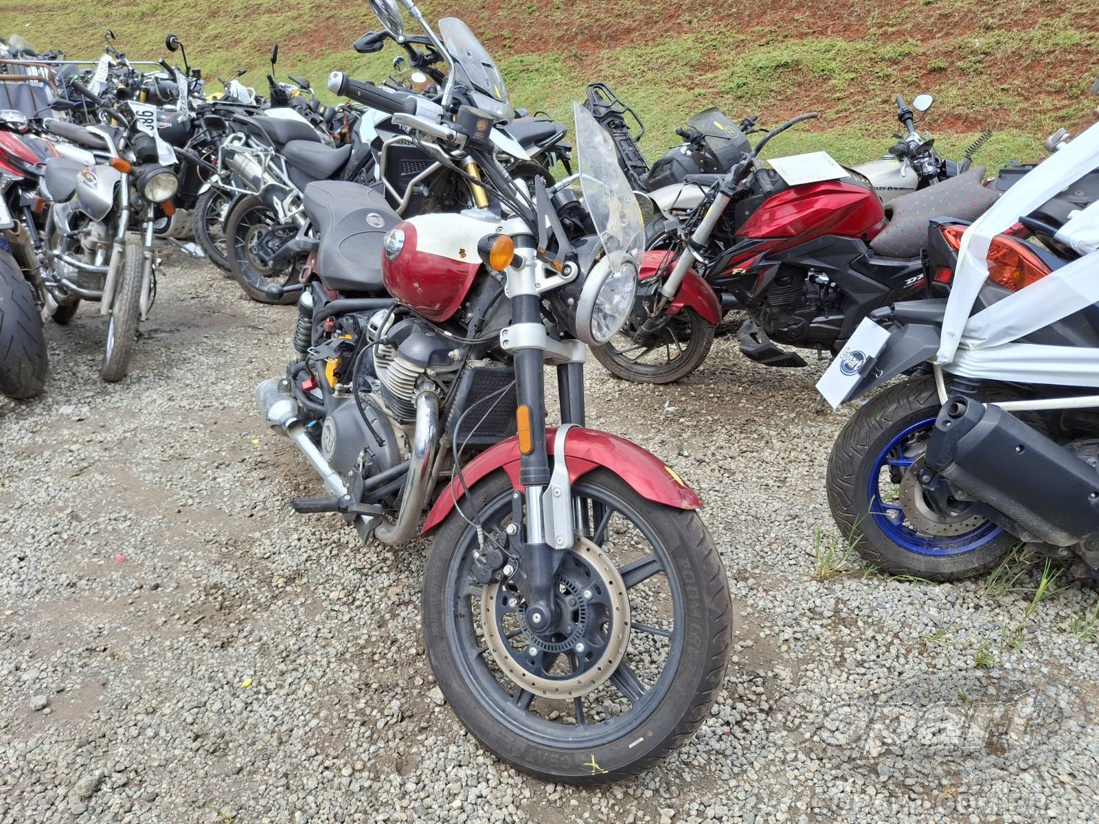 Veículo Royal Enfield Super Meteor ROYAL ENFIELD SUPER METEOR 2024 2025 em leilão
