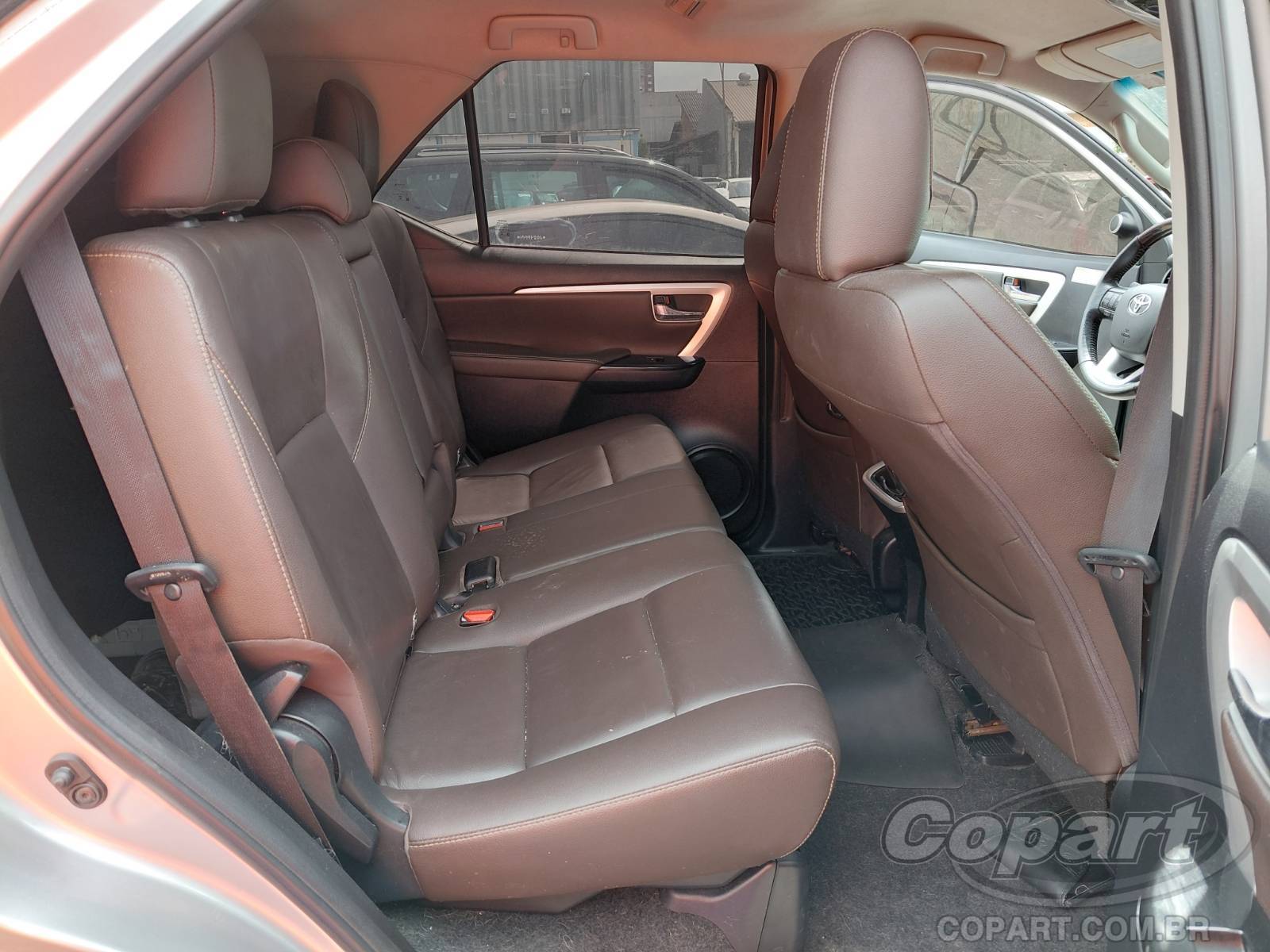 2018 TOYOTA HILUX SW4 — foto 6 de 11