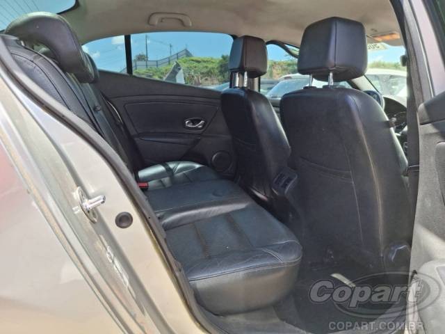 2011 RENAULT FLUENCE 