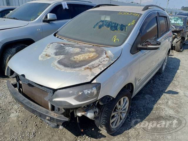 2013 VOLKSWAGEN SPACEFOX 