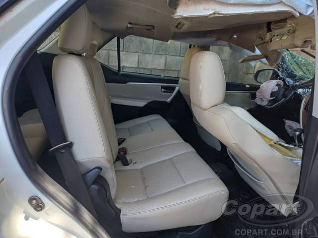 2019 TOYOTA SW4 