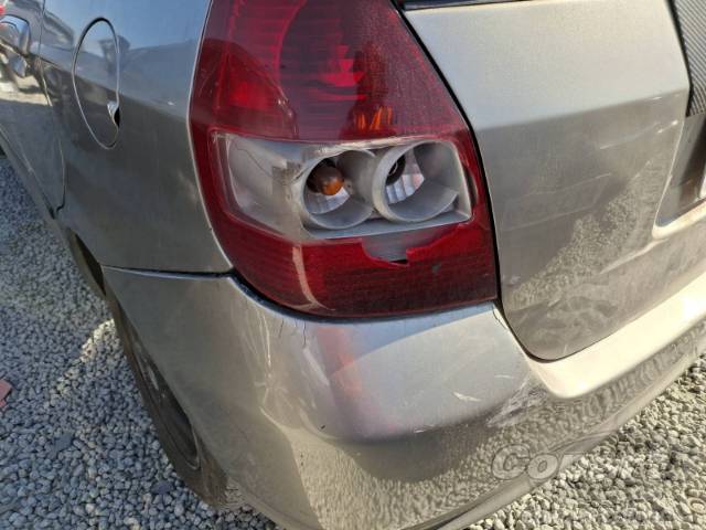 2004 HONDA FIT 