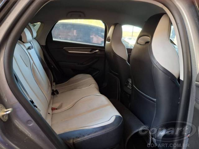 2025 BYD KING 