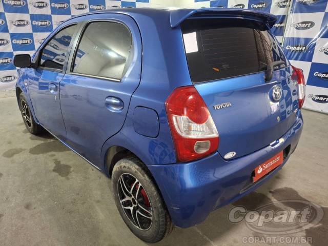 2013 TOYOTA ETIOS 