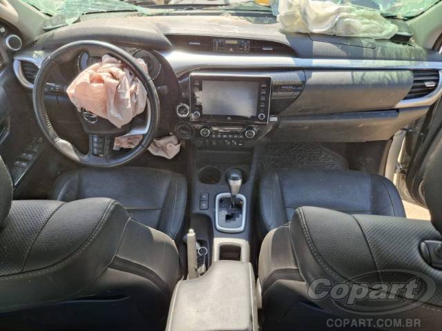 2021 TOYOTA HILUX CD 