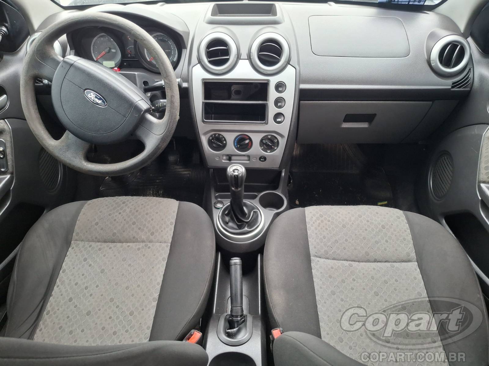 Foto 9 de 12: 2011 FORD FIESTA