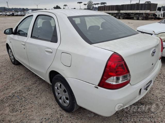 2017 TOYOTA ETIOS SEDA 