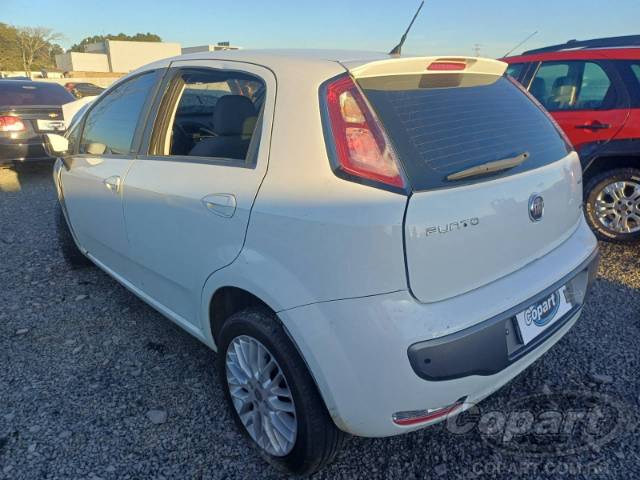 2013 FIAT PUNTO 