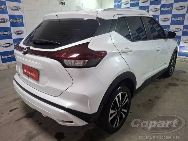 2025 NISSAN Kicks Play 