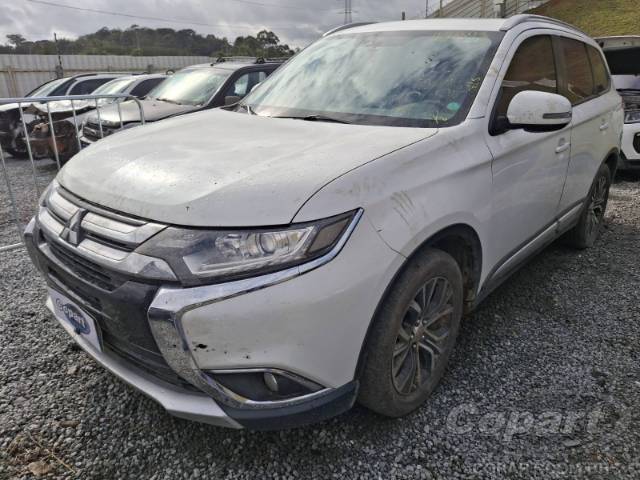 2018 MITSUBISHI OUTLANDER 
