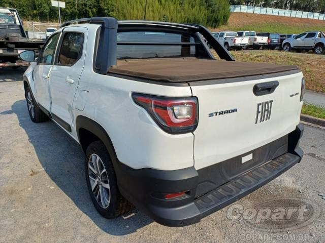 2025 FIAT STRADA CD 